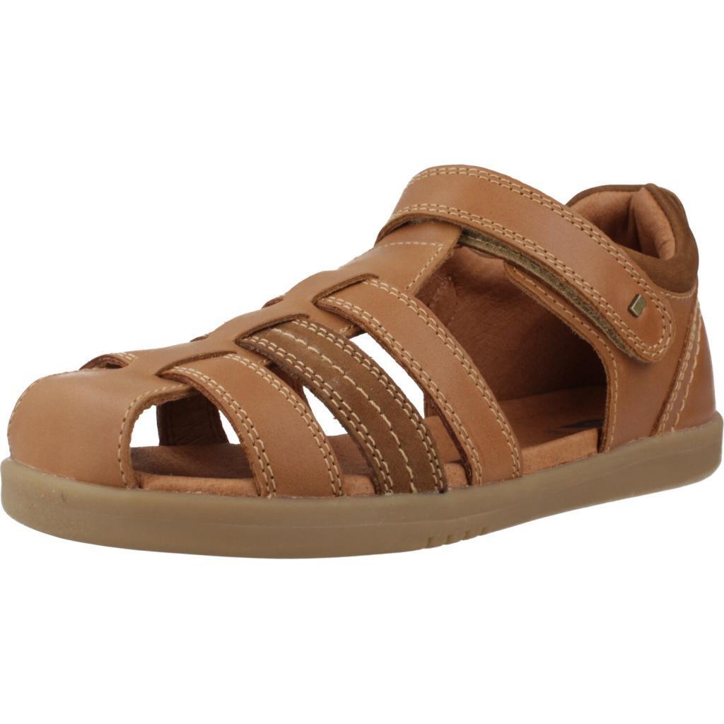 Bobux modelo roam cor castanho