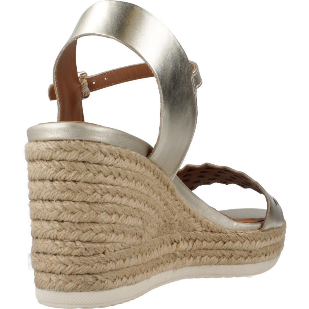 Sandali Geox Modello D Ponza Colore Oro 3/5