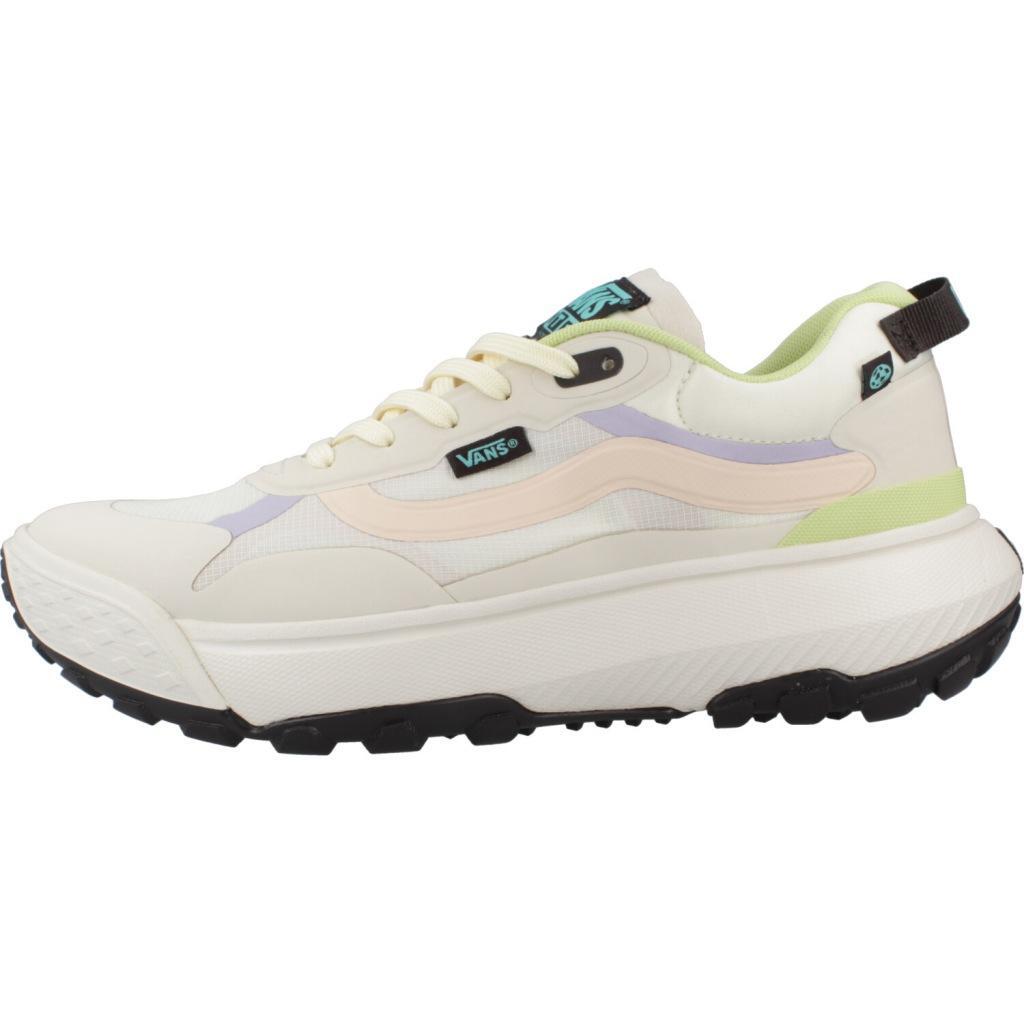 Sneakers Vans Model Mte Crosspath Kleur Beige 2/5