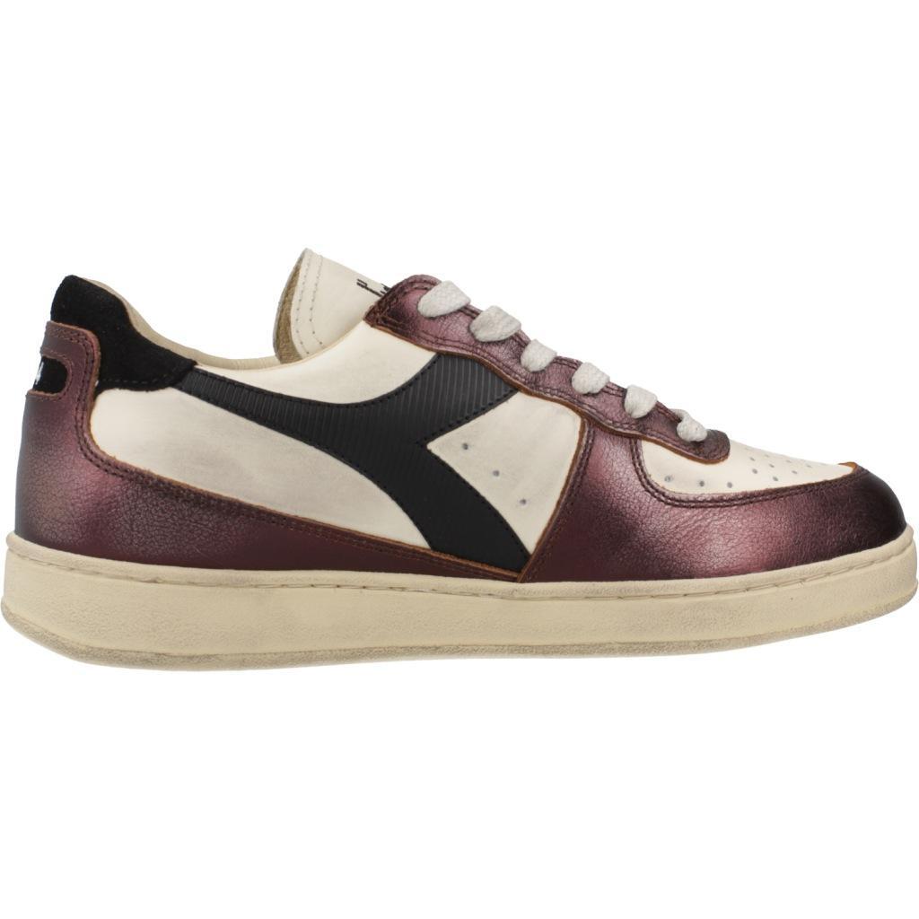 Baskets Diadora Heritage Modèle Basket Low Dirty Couleur Marron 4/5