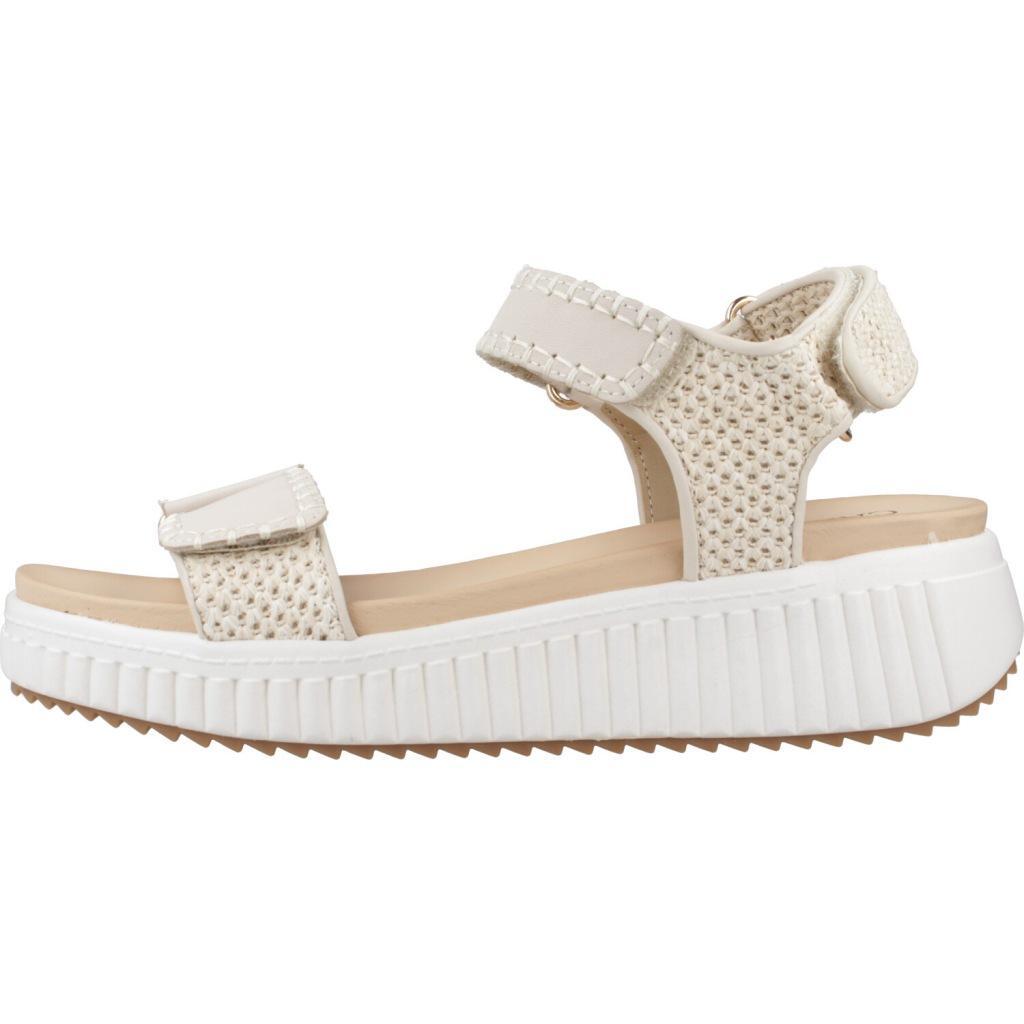 Sandales Carmela Modèle 162243c Couleur Beige 2/5