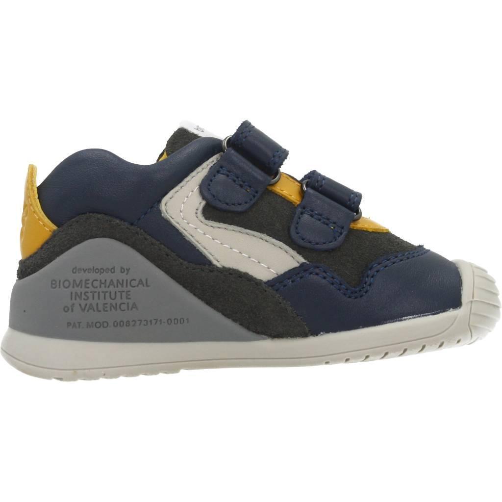 Zapatos Niño Biomecanics 221131b 4/5
