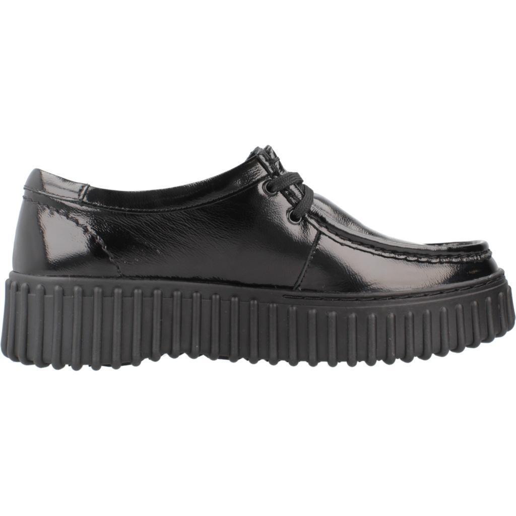 Tenisky Clarks Model Torhill Bee Barva černý 4/15