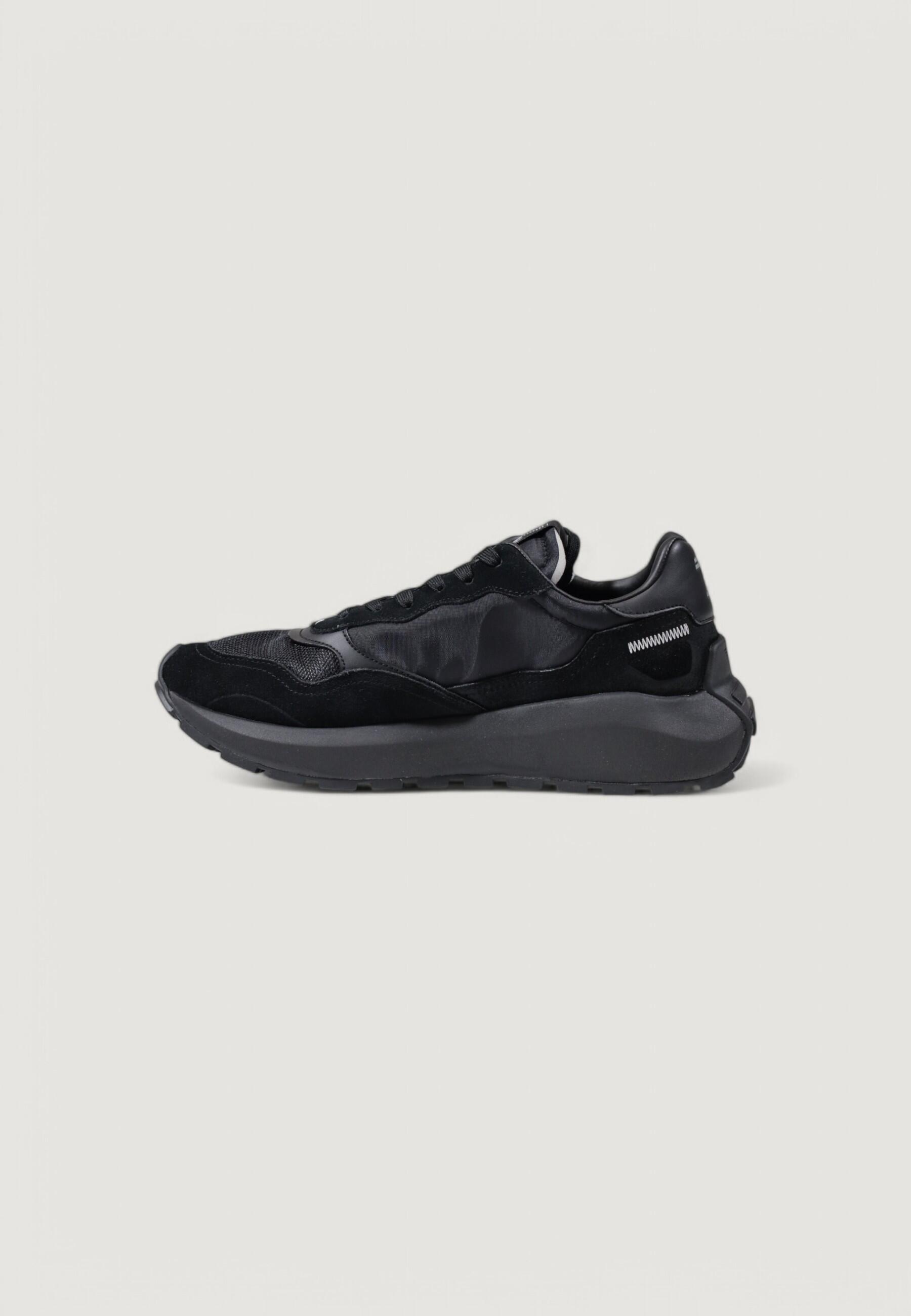 baskets  HOMME NOIR 4/6