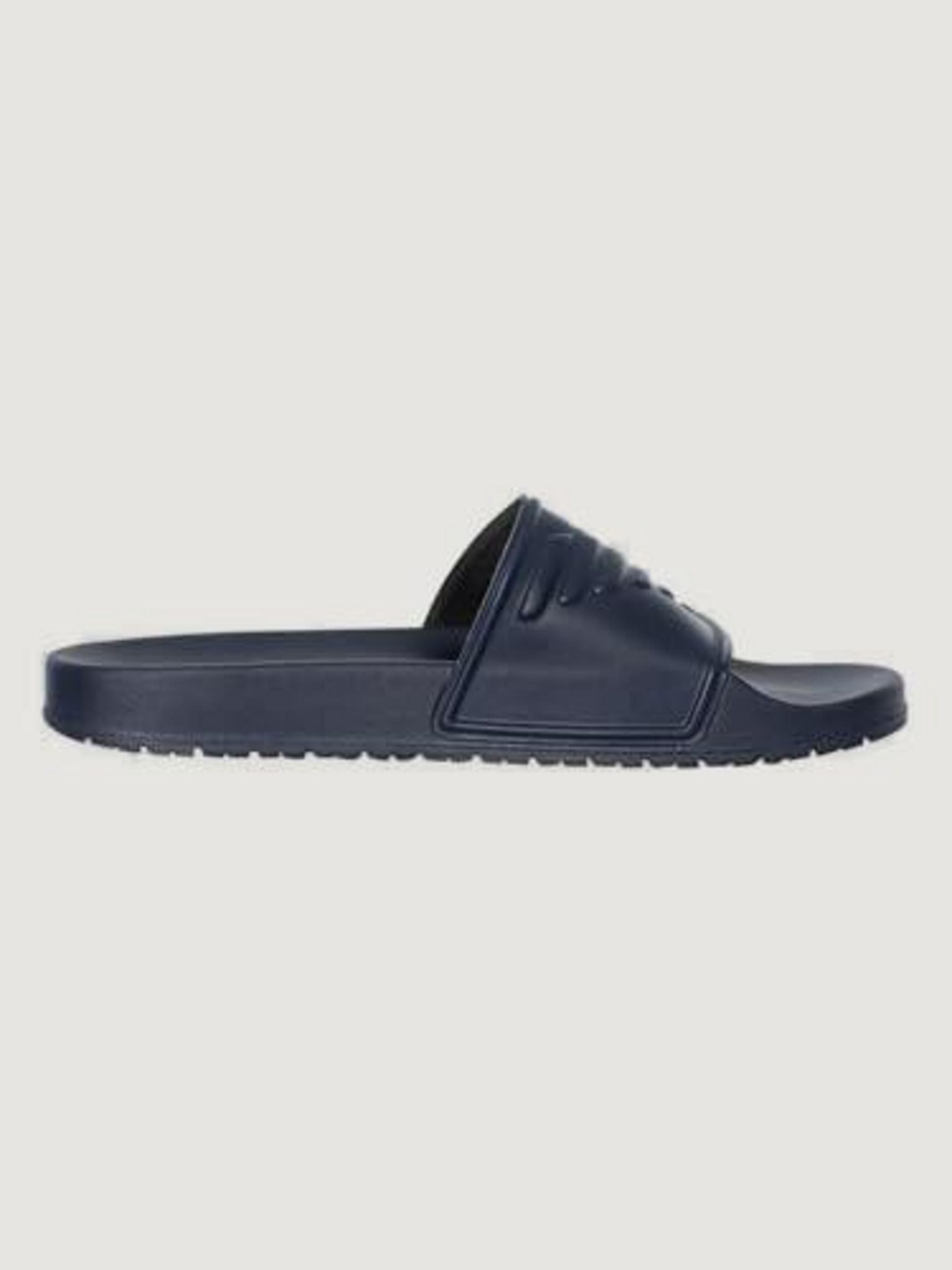 EMPORIO ARMANI CONNECTED picture