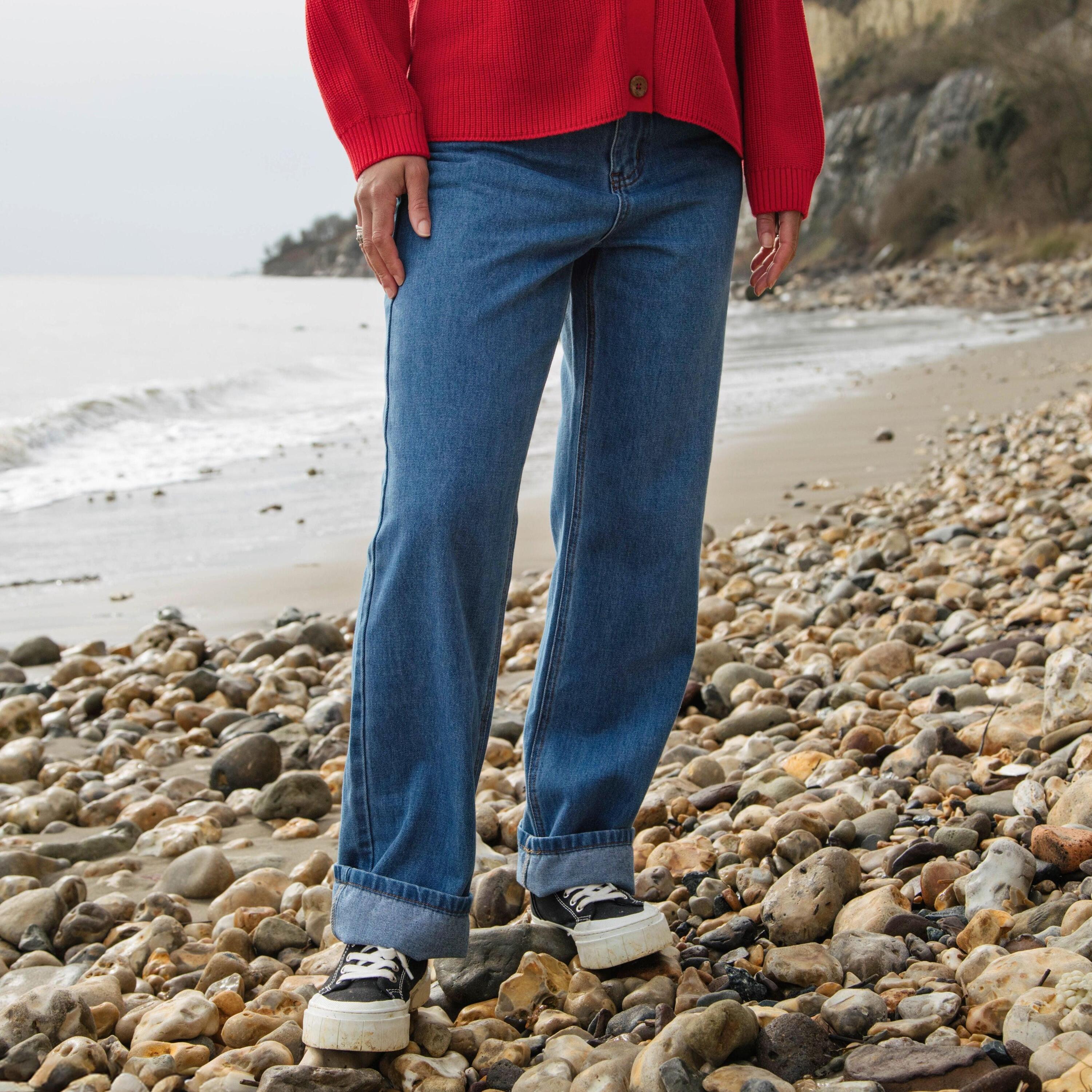 RAPANUI Straight Leg Women's Jeans