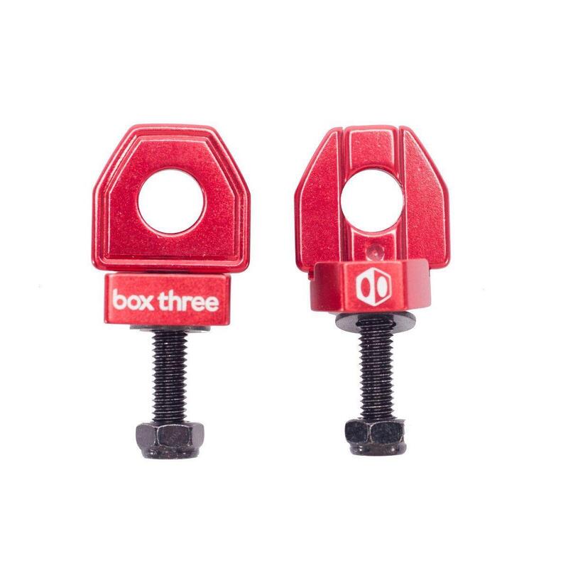 Paire de tendeurs de chaînes Box Three                   2 modèles disponibles 2500€    BOX Paire de tendeurs de chaînes Box ThreeVendu exclusivement en ligne   