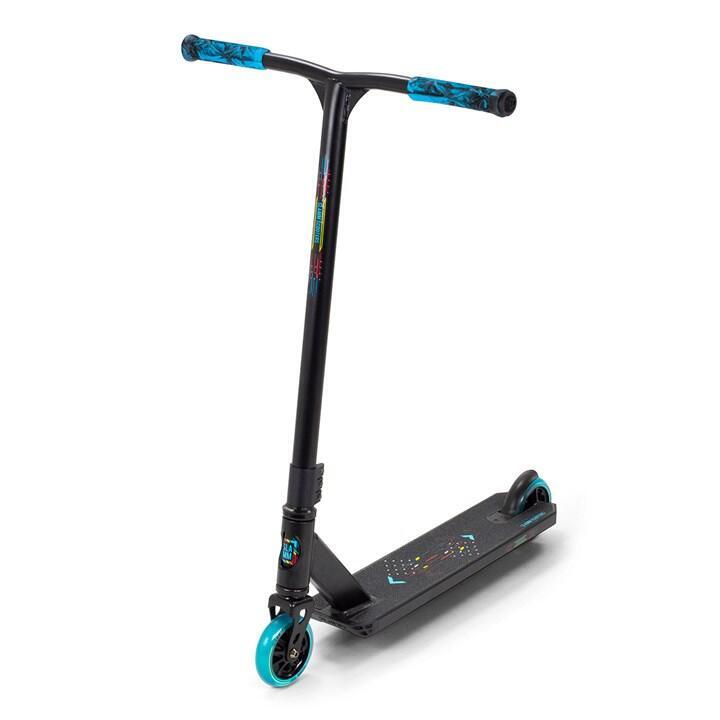 Trottinette freestyle Slamm Classic V9 - noir / bleu