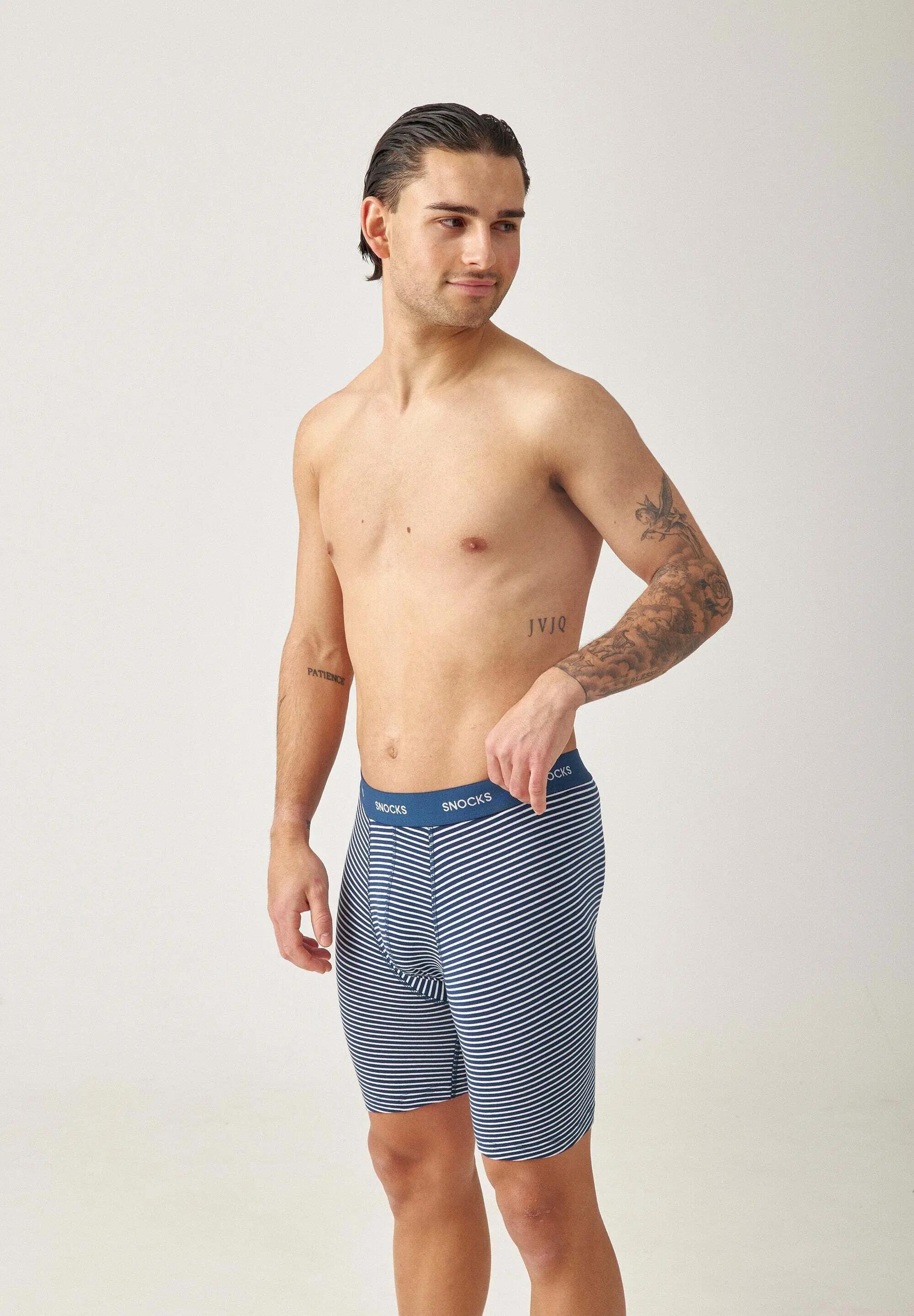 BOXERSHORTS MIT LÄNGEREM BEIN 5/11