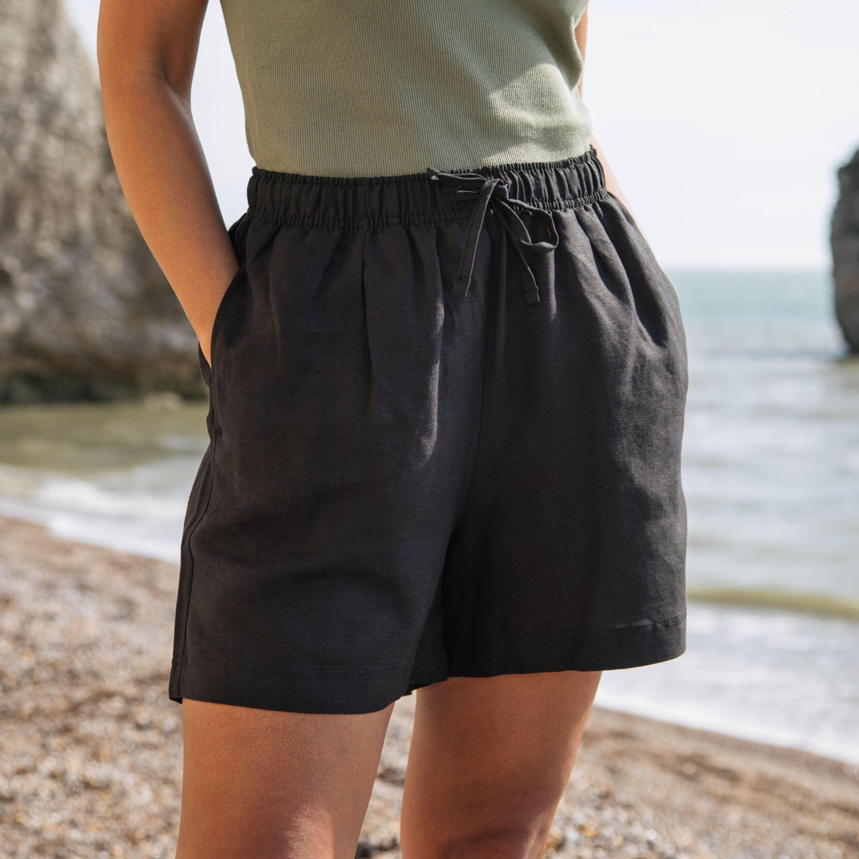 RAPANUI Linen Women's Shorts