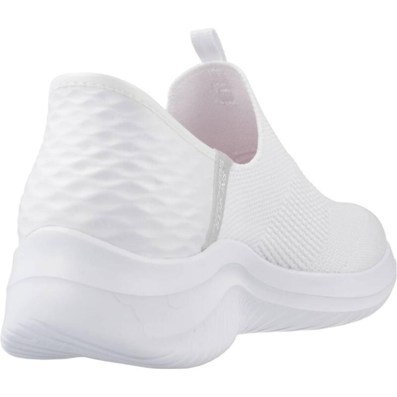 Pantofi Sport Skechers Model Slip-ins Ultra Flex 3.0 Cozy Streak Culoare Alb