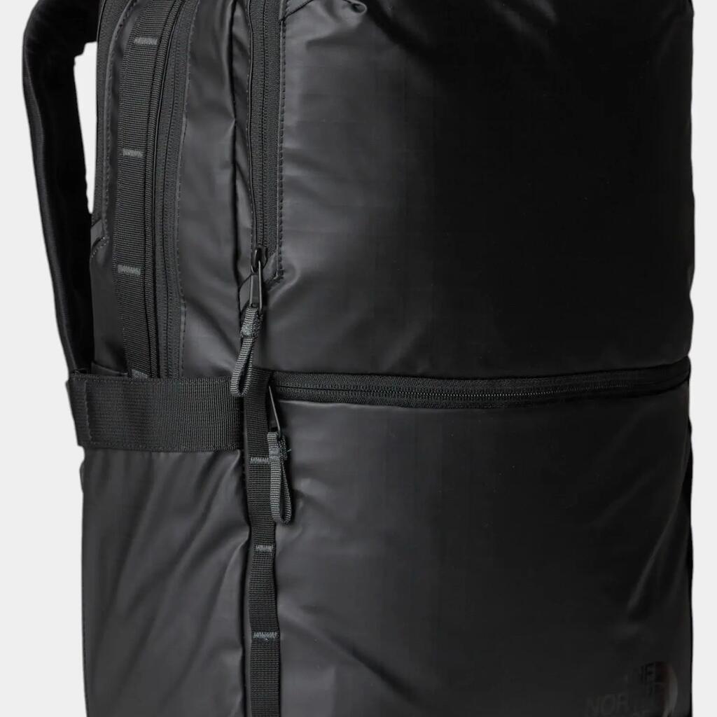 Мъжка спортна раница THE NORTH FACE urban BASE