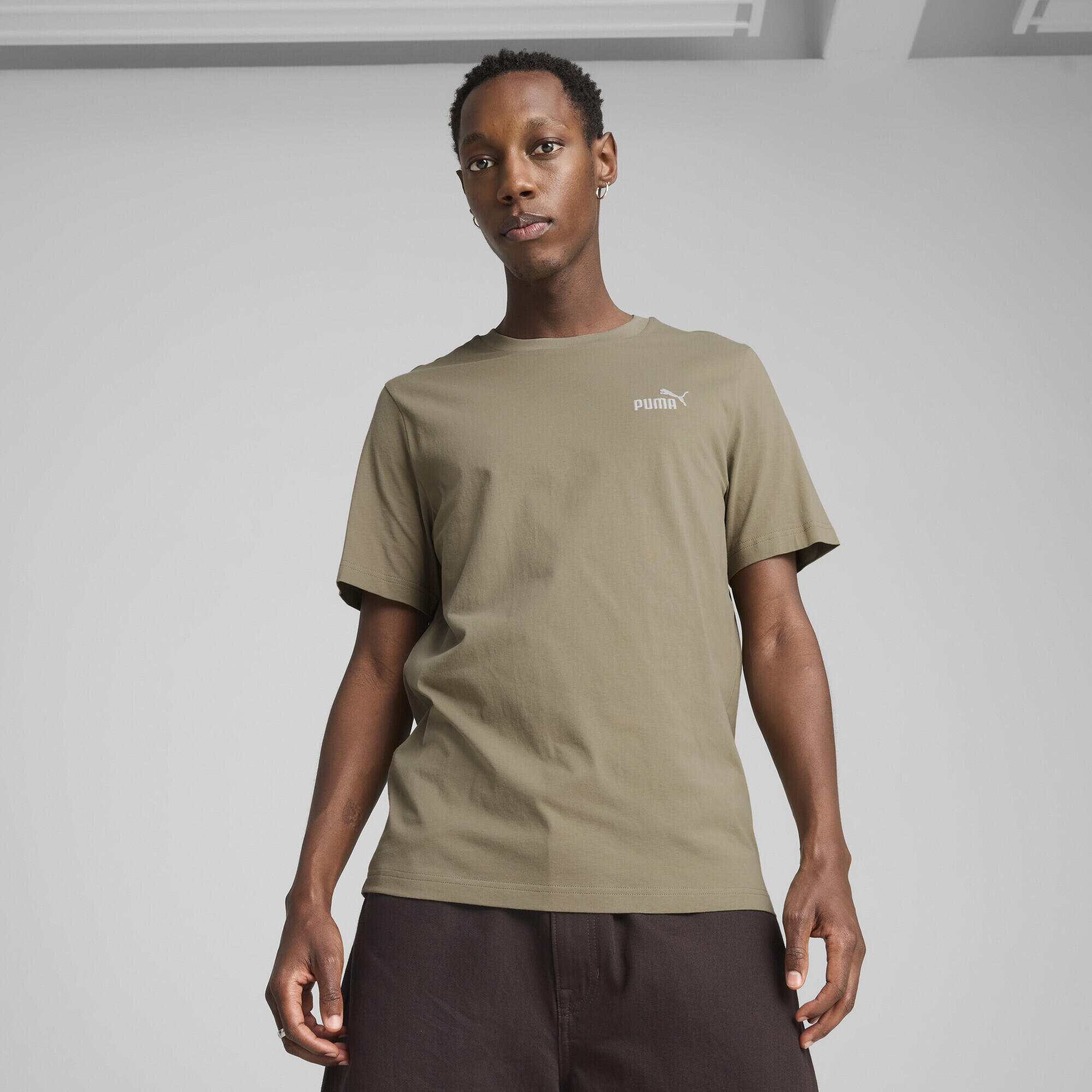 T-shirt Essentials con logo piccolo N. 1 da uomo PUMA Velvet Moss Brown 2/7