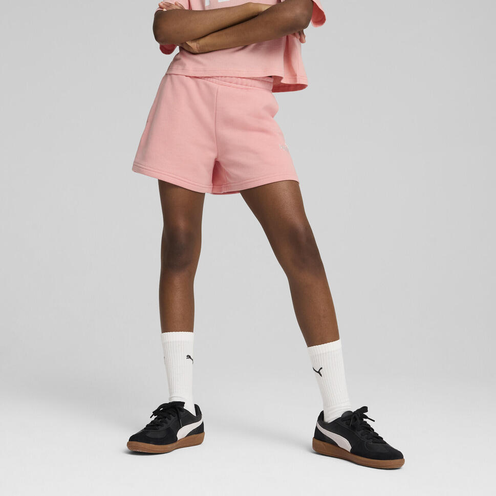 Młodzieżowe szorty ESS z małym logo No. 1 PUMA Pink Fruit