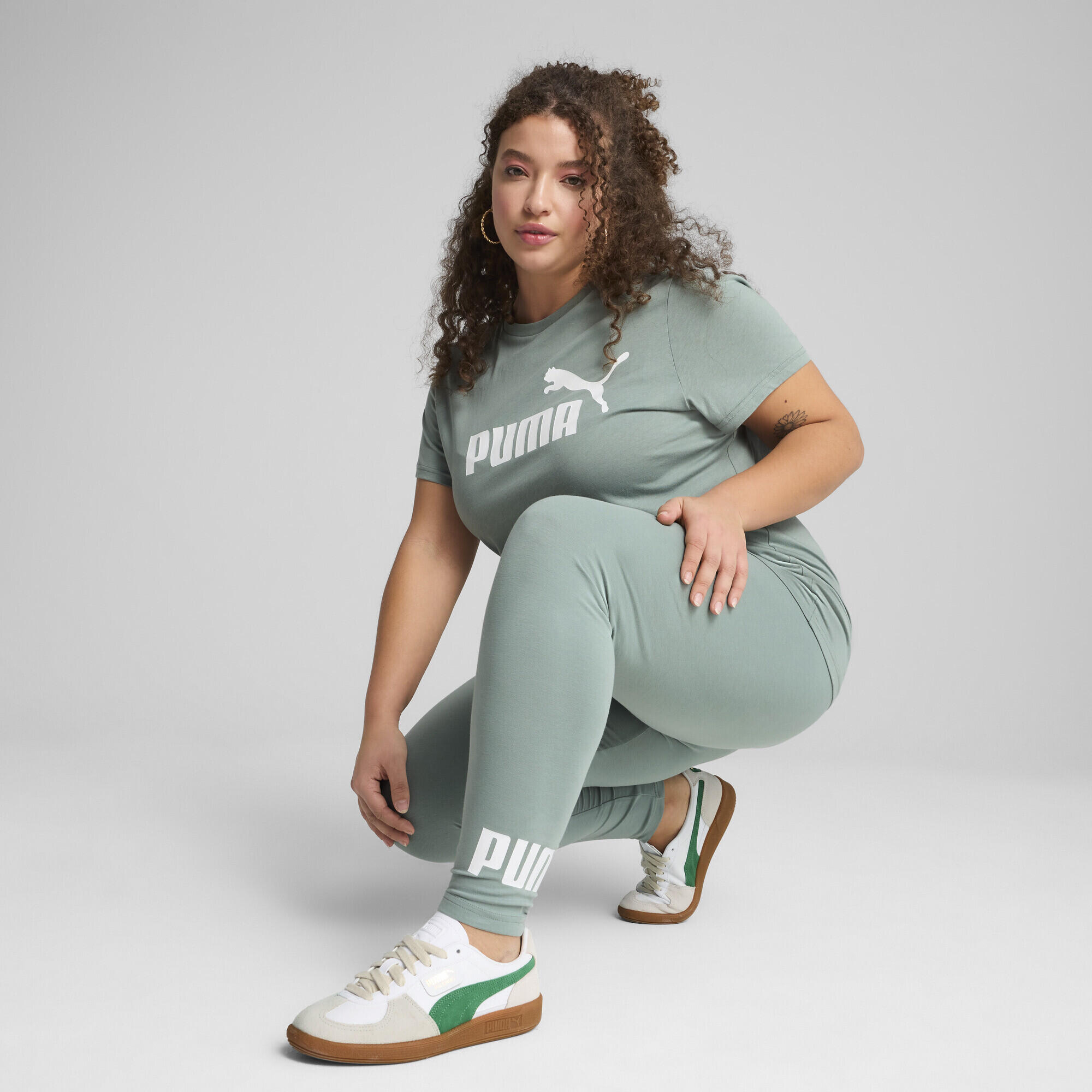 T-shirt à logo N° 1 ESS Femme PUMA Green Moon 4/7