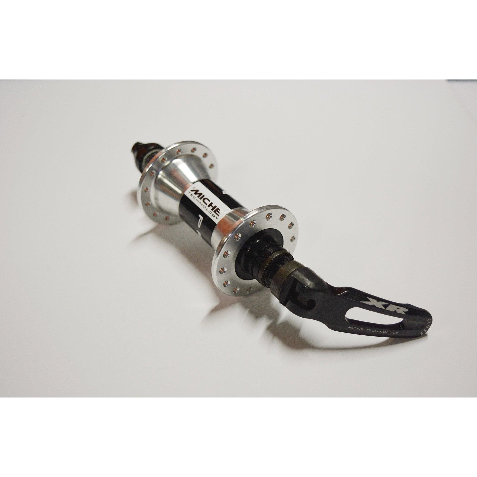 MICHE Mozzo anteriore Miche Primato 28 GTS argento.