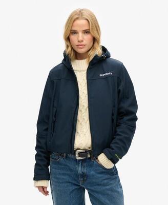 Softshell jas met capuchon code trekker van superdry