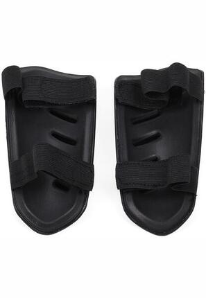 Neymar Jr Protège-tibias de football ULTRA Light Strap PUMA Orange Poppy Black