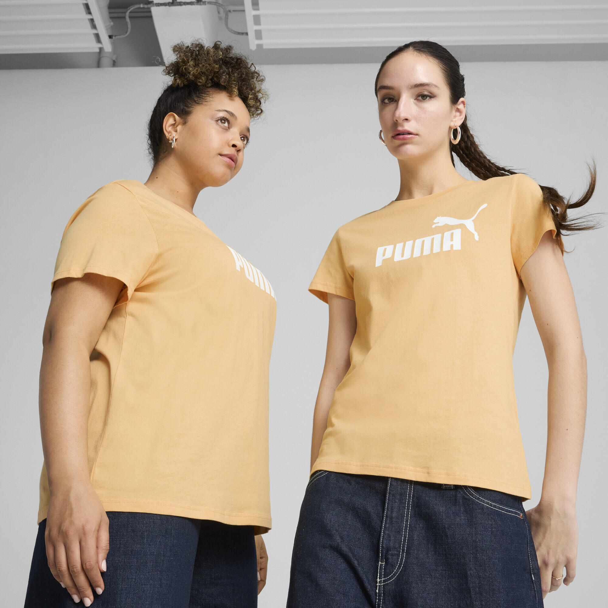 ESS No. 1 Logo T-Shirt Damen PUMA Almost Apricot Orange 2/7