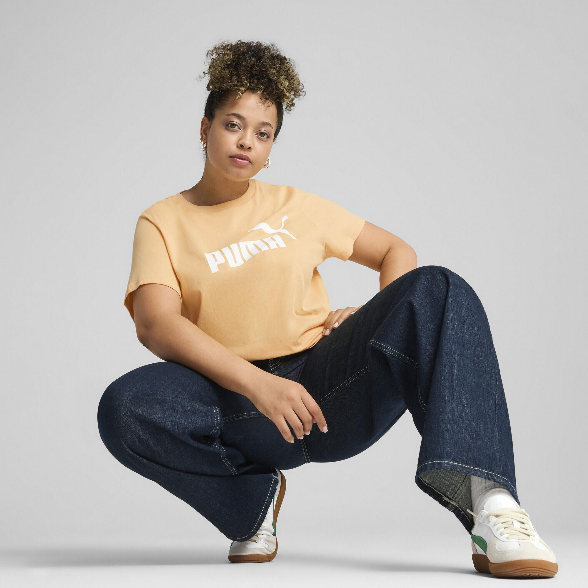 ESS No. 1 Logo T-Shirt Damen PUMA Almost Apricot Orange 4/7