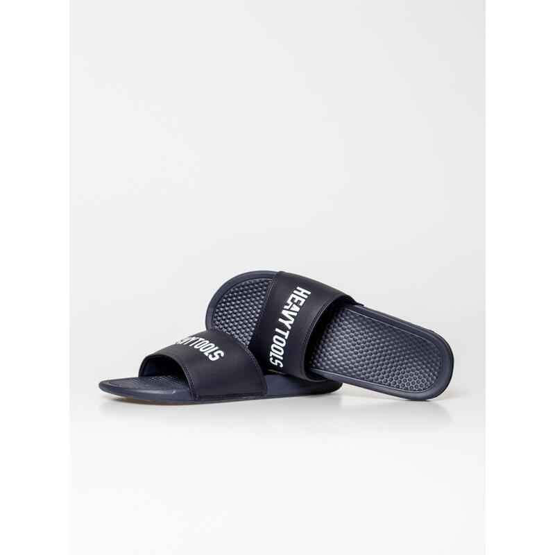 4038c736-43f4-444d-a95c-e6d395f65a3b_c195