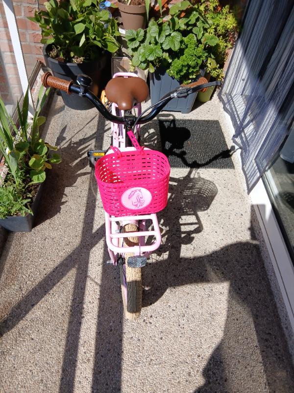 Tussen Particulieren - Roze kinderfiets 3/4