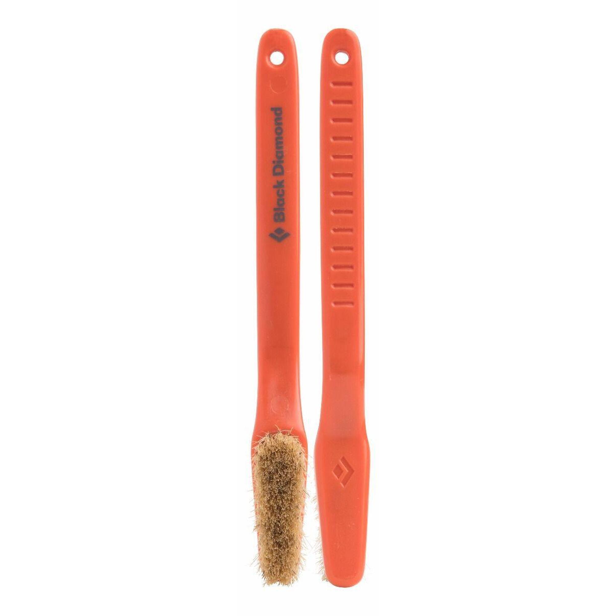 BLACK DIAMOND Kartáč na chyty Bouldering Brush Small