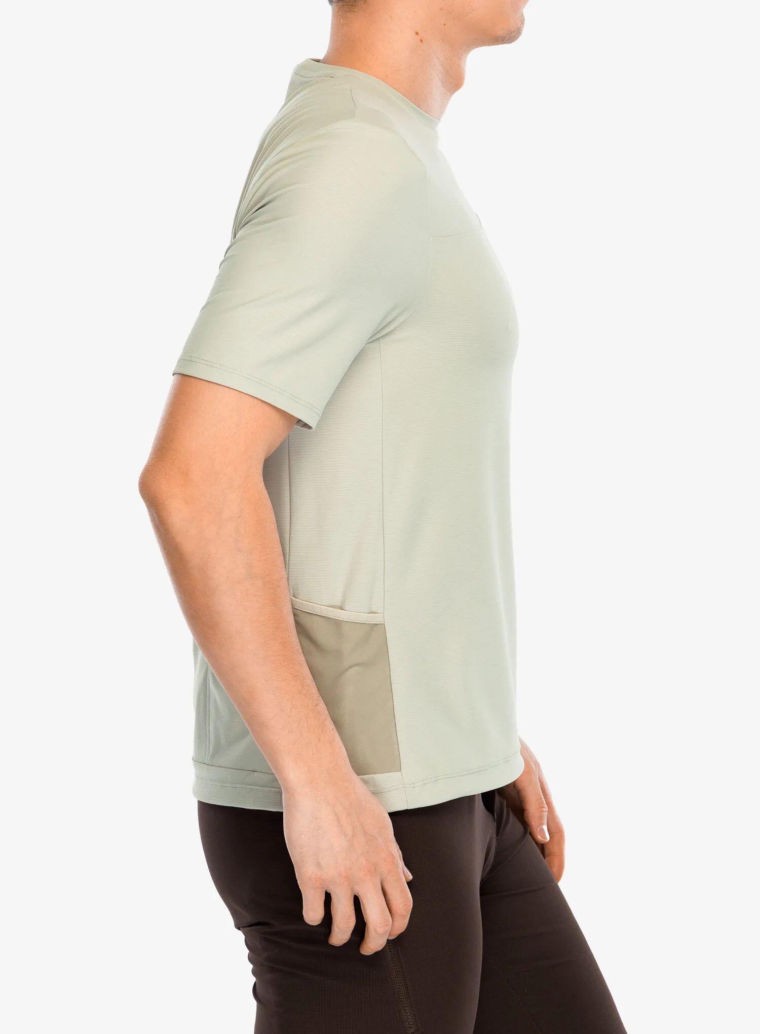 Odlo Cargo Chill-Tec Maillot de manga corta Hyper Contrast Gris 4/7