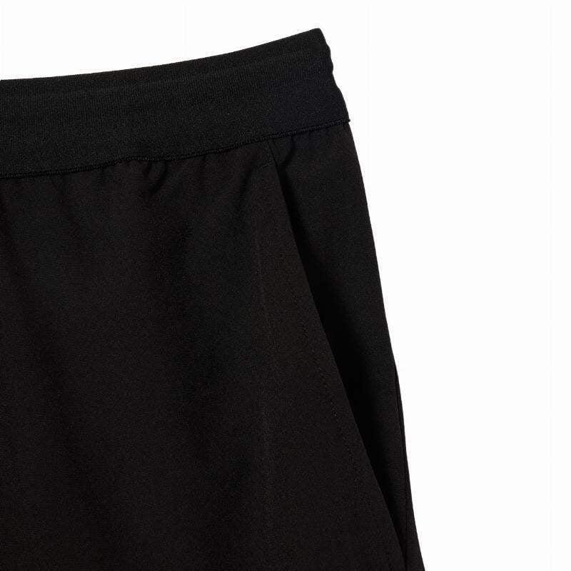 Pantalón Lacoste Corto Sport Ultra Dry Negro 2025 3/5