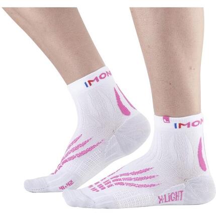 RUN X-LIGHT Chaussettes pour le running et le trail ultra fines et respirantes.
