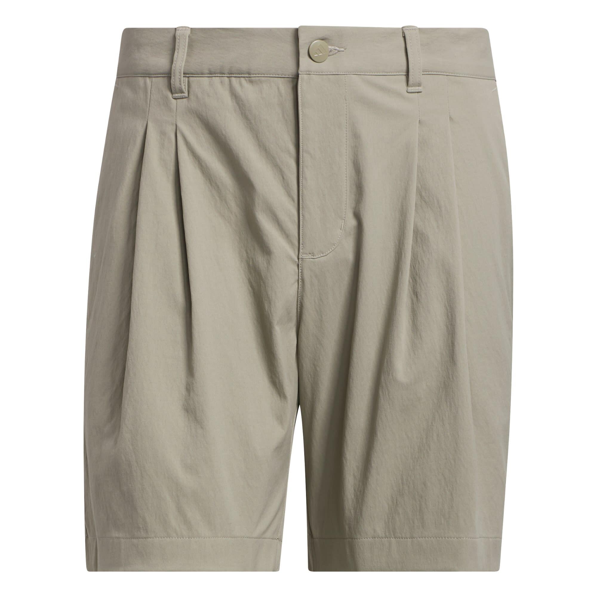 Go-to Pleated 7-inch Short 2/5