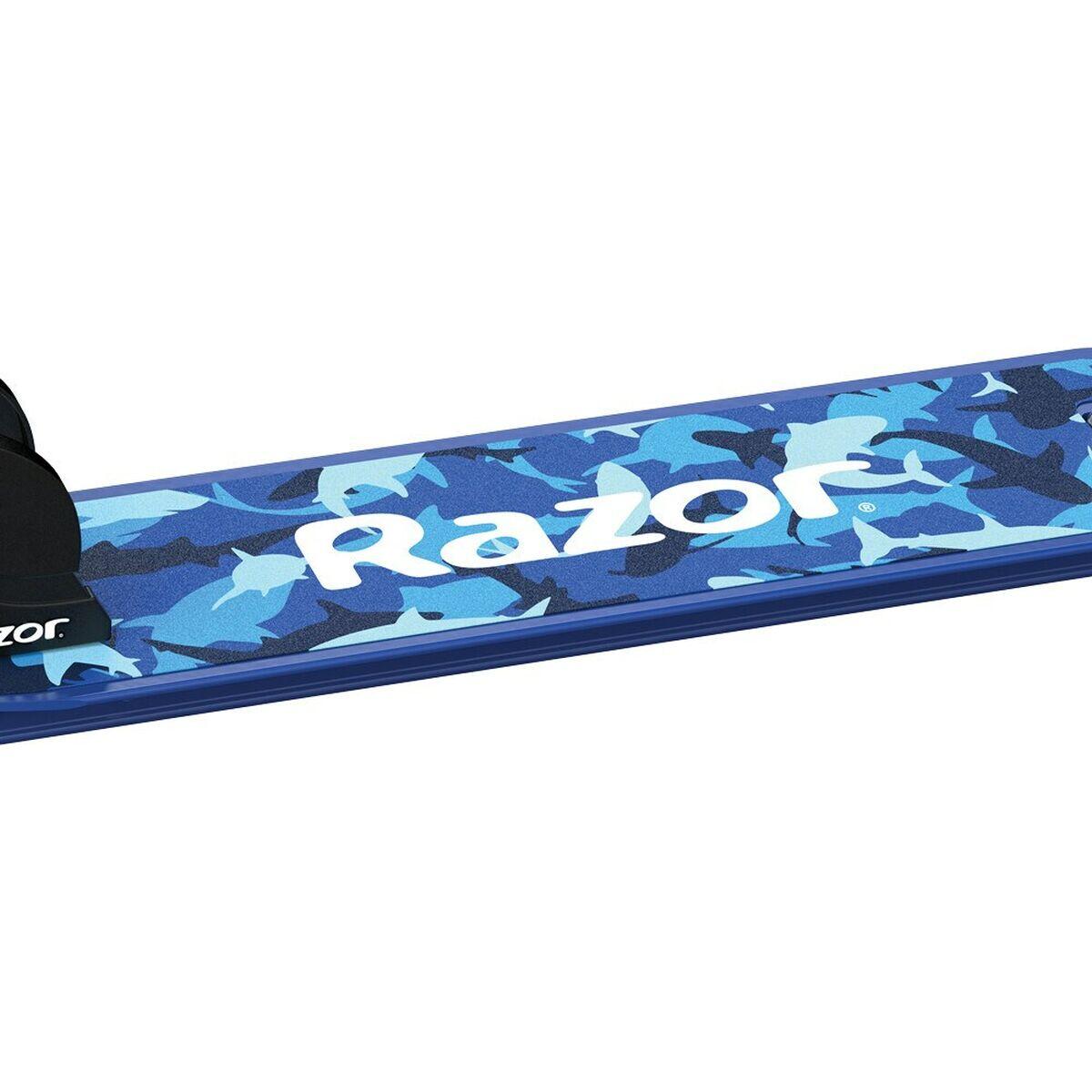 Odrážecí koloběžka Razor A SE Shark camo 4/12