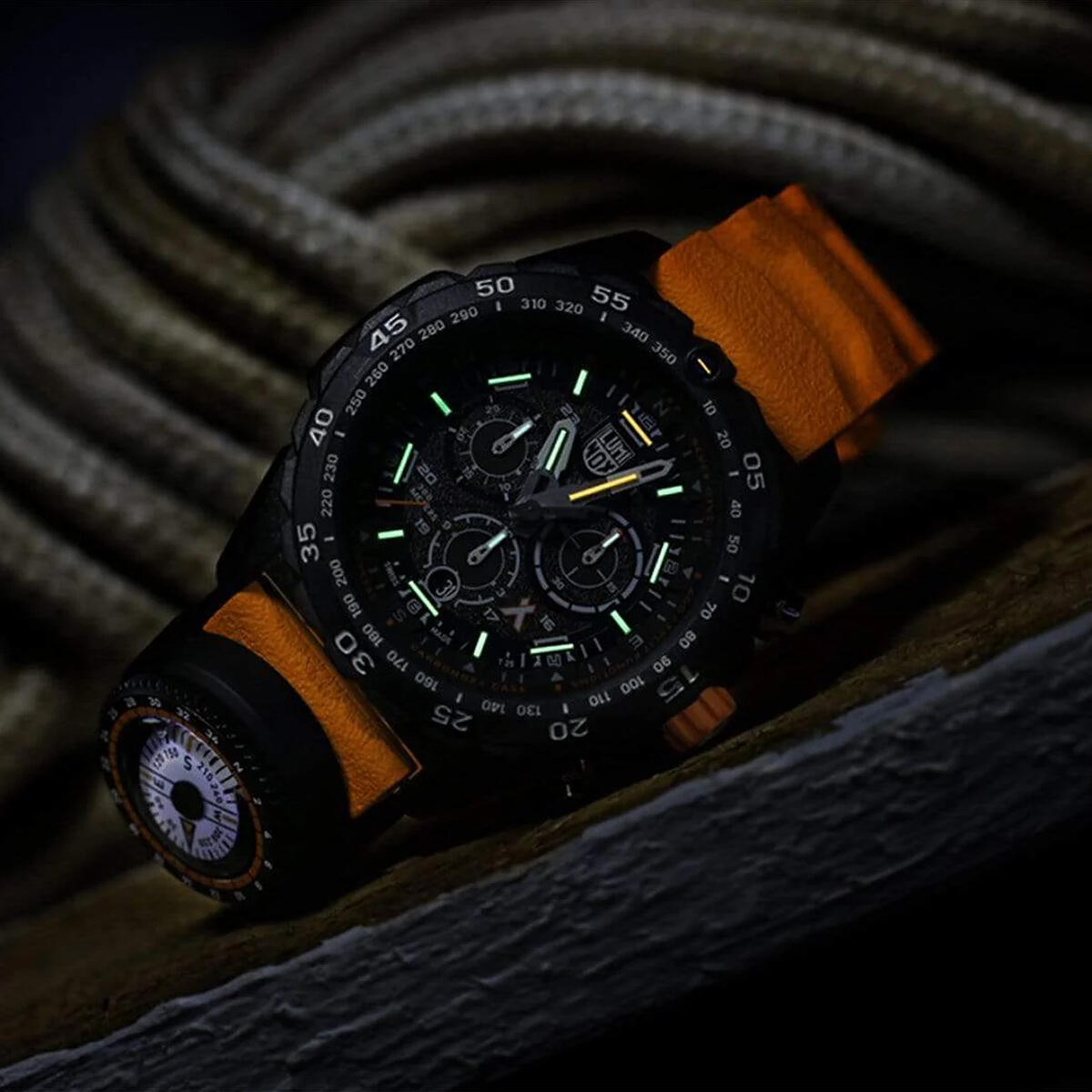 Herrenuhr Luminox XB.3749, Quartz, 45mm, 30ATM 7/7