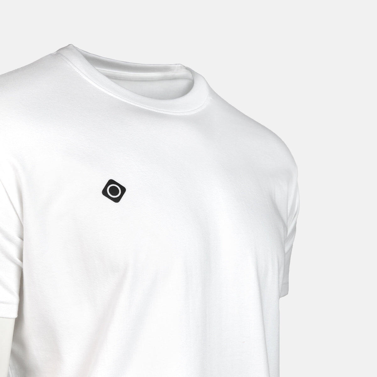 LIENA M T-Shirt : Confort classique et style polyvalent pour un usage quotidien 3/5