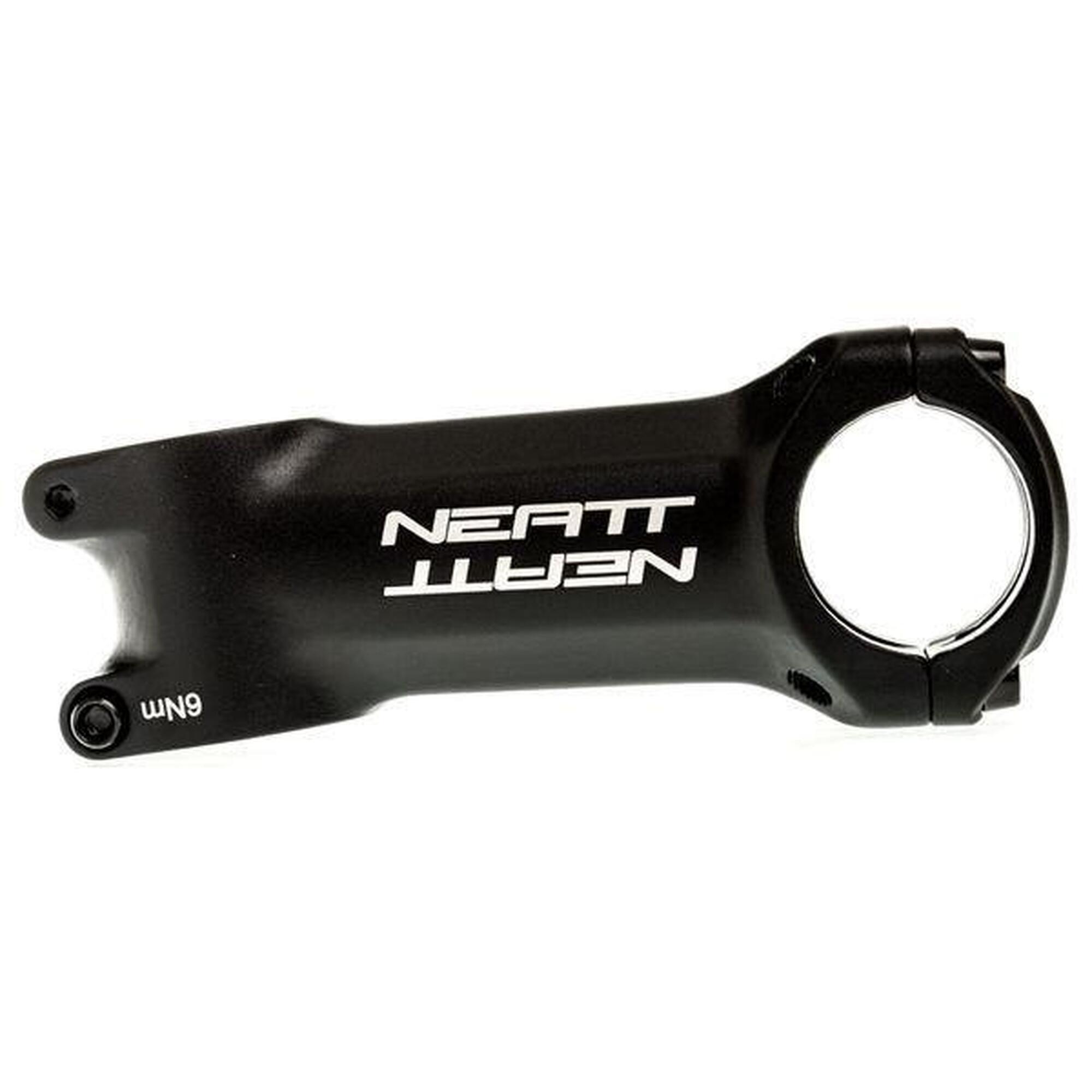 Potence Neatt Aluminium +/-7° 31.8 mm Noir      1999€ 2300€ -13%    * La vente débute le 03/07/2025    NEATT Potence Neatt Aluminium +/-7° 31.8 mm NoirVendu exclusivement en ligne   