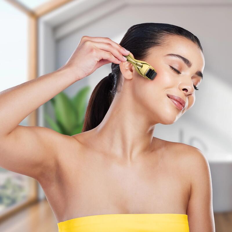 Derma roller 3 în 1 pentru mezoterapie cu microace 4FIZJO
