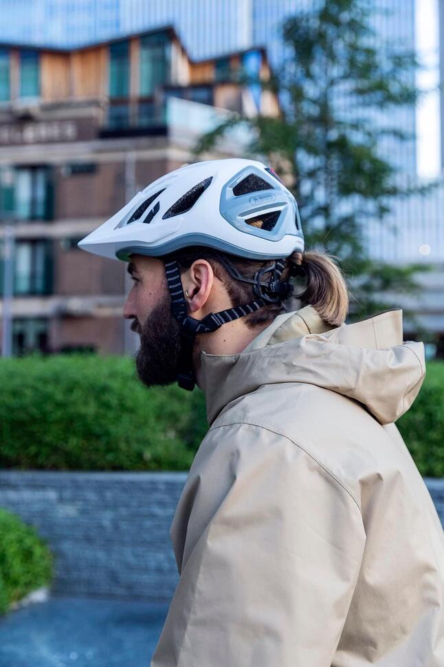 Miejski kask rowerowy „Urban-I 3.0 Ace”, biały