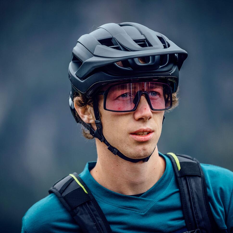 Kask Cliffhanger Mips Concrete Grey L 59-61 Cm