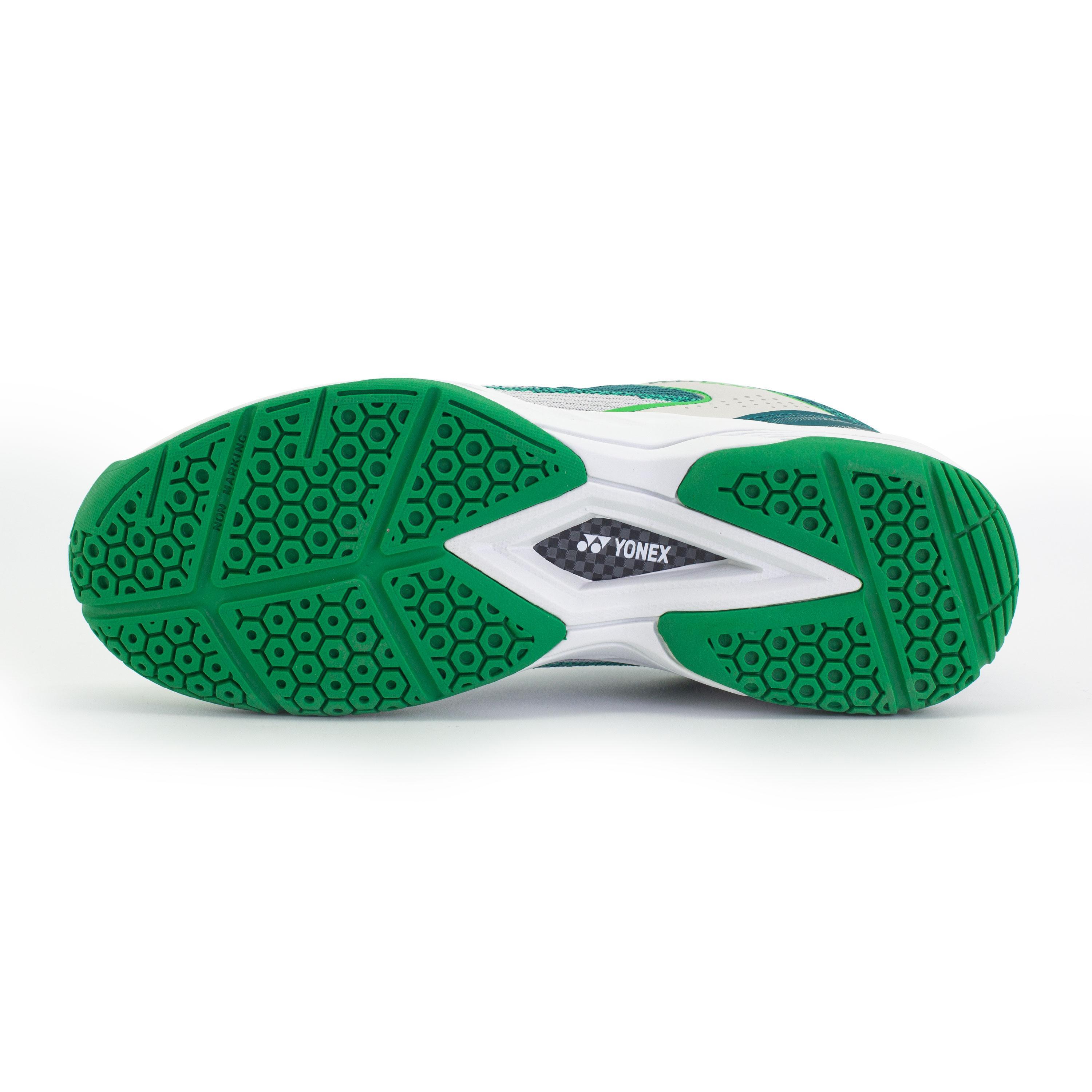 badminton-shoe-velo-200-off-