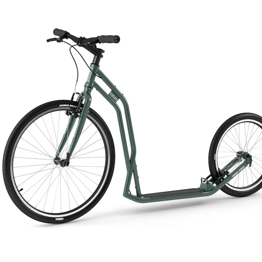 GREEN
