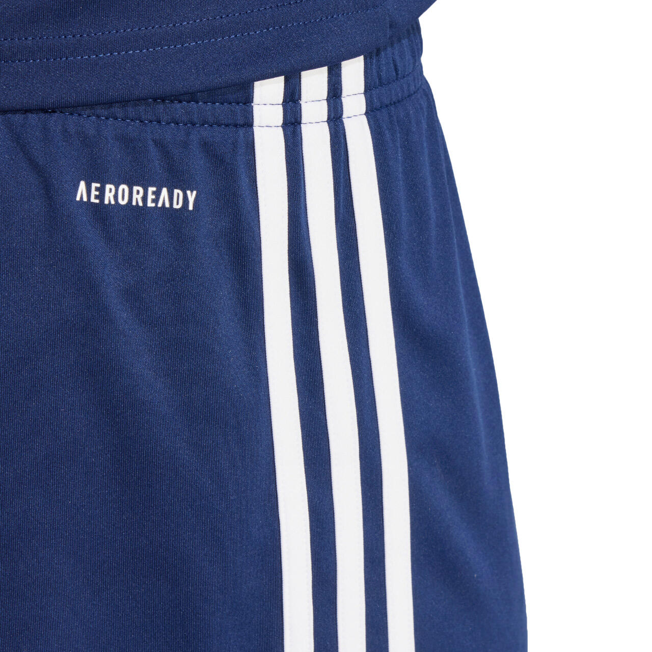 Pantaloncini adidas con tecnologia AEROREADY blu navy 6/7