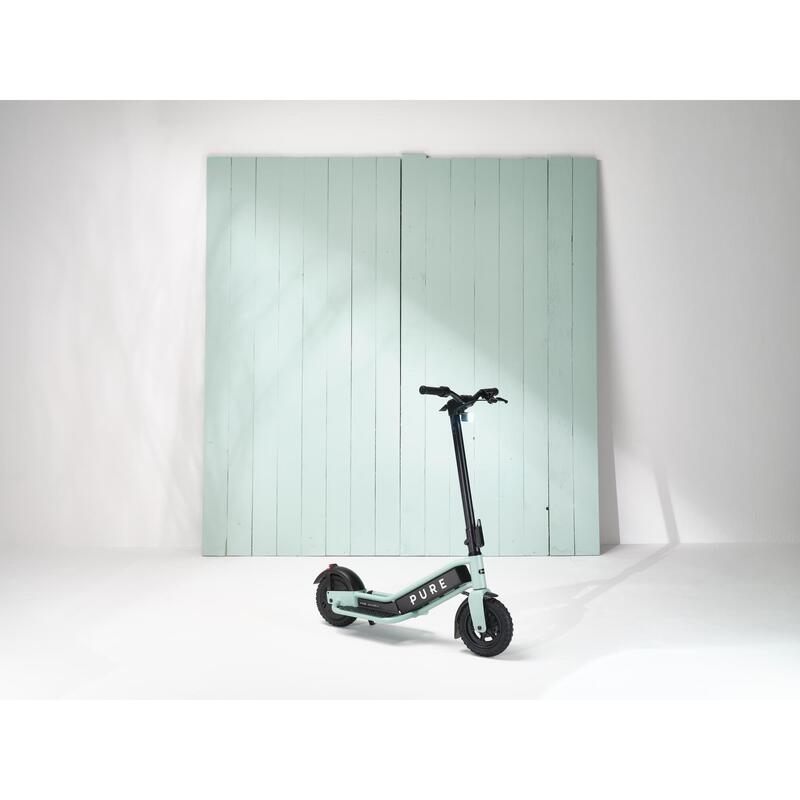 Trottinette électrique PURE Escape Pro Verte