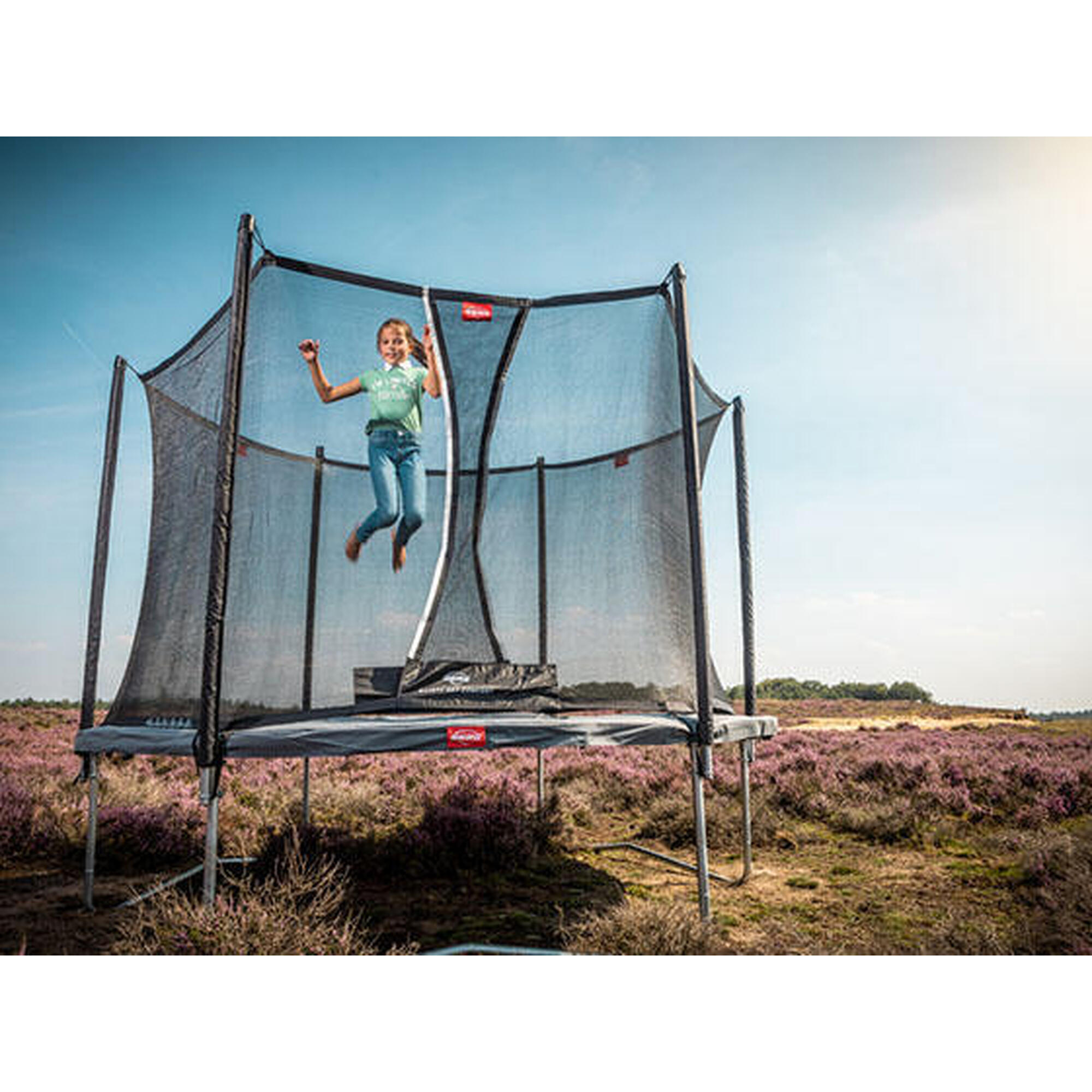 Trampolina + Siatka ochronna BERG Favorit Regularna Okrągła 430 Srebrnoszara