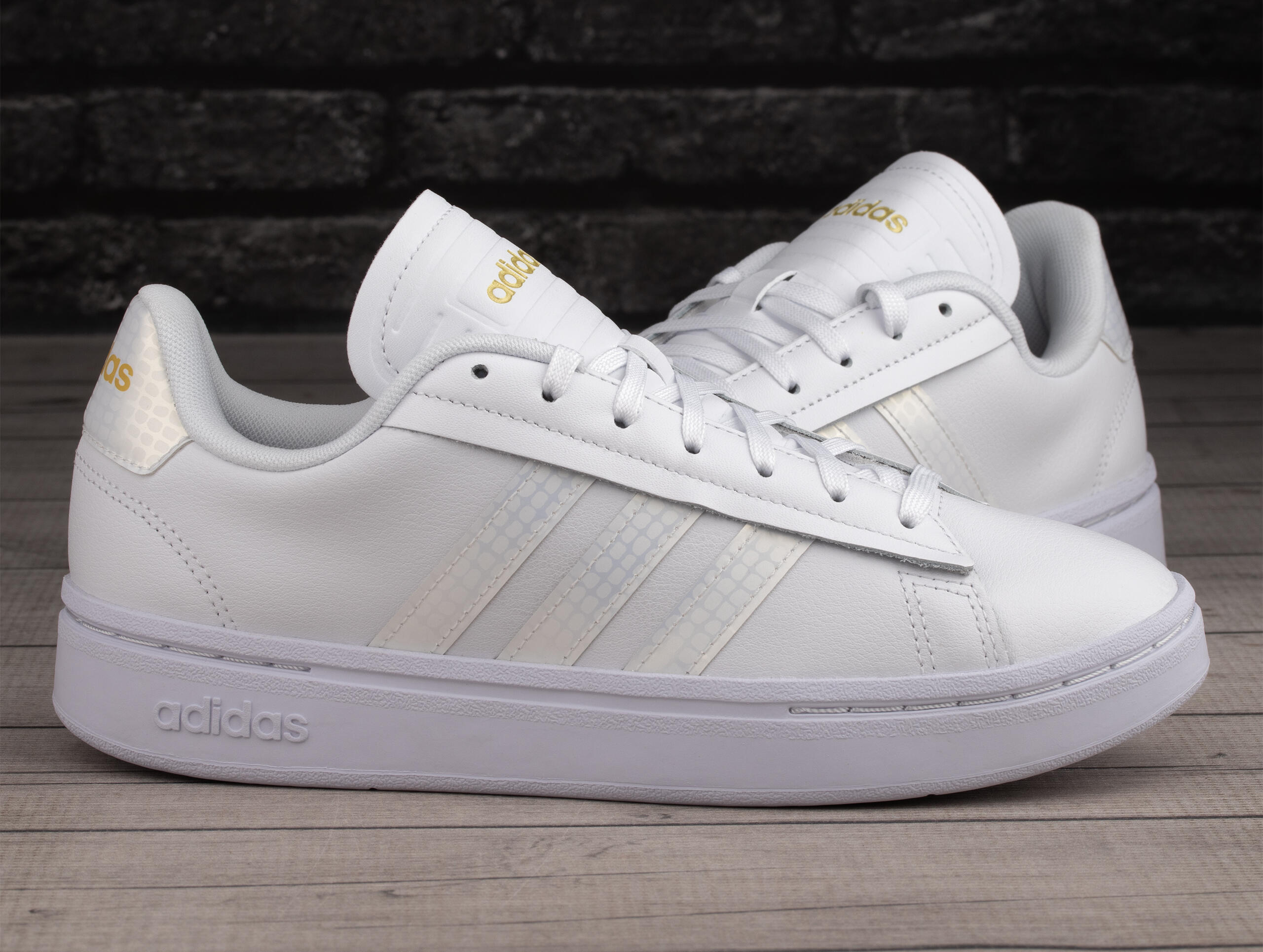 Buty damskie sportowe trampki Adidas GRAND COURT ALPHA 2/7