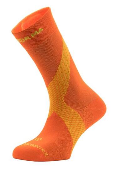 Calze tecniche a compressione supporto controllo pronazione e fascite plantare