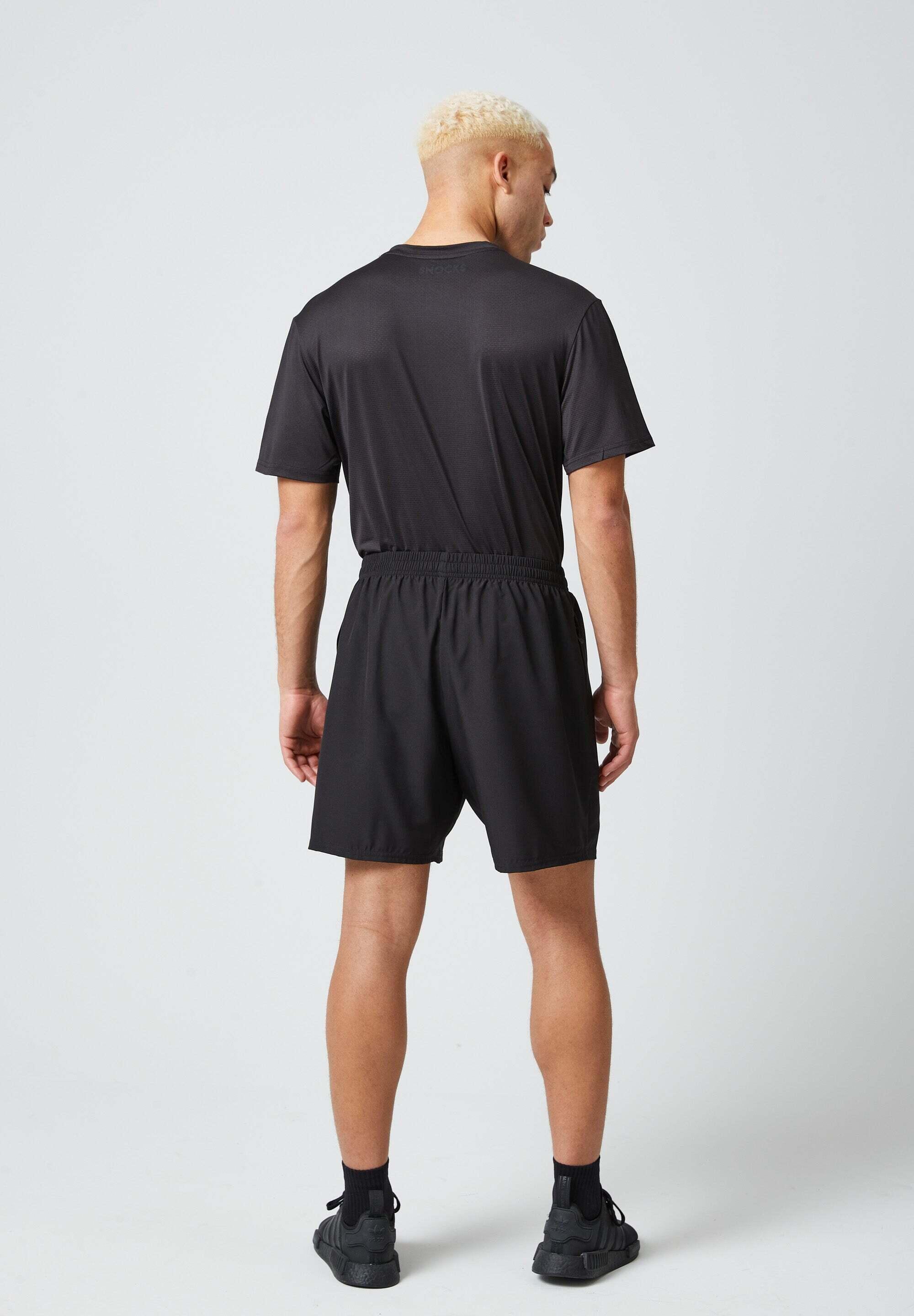 KURZE SPORTHOSE HERREN 5/7