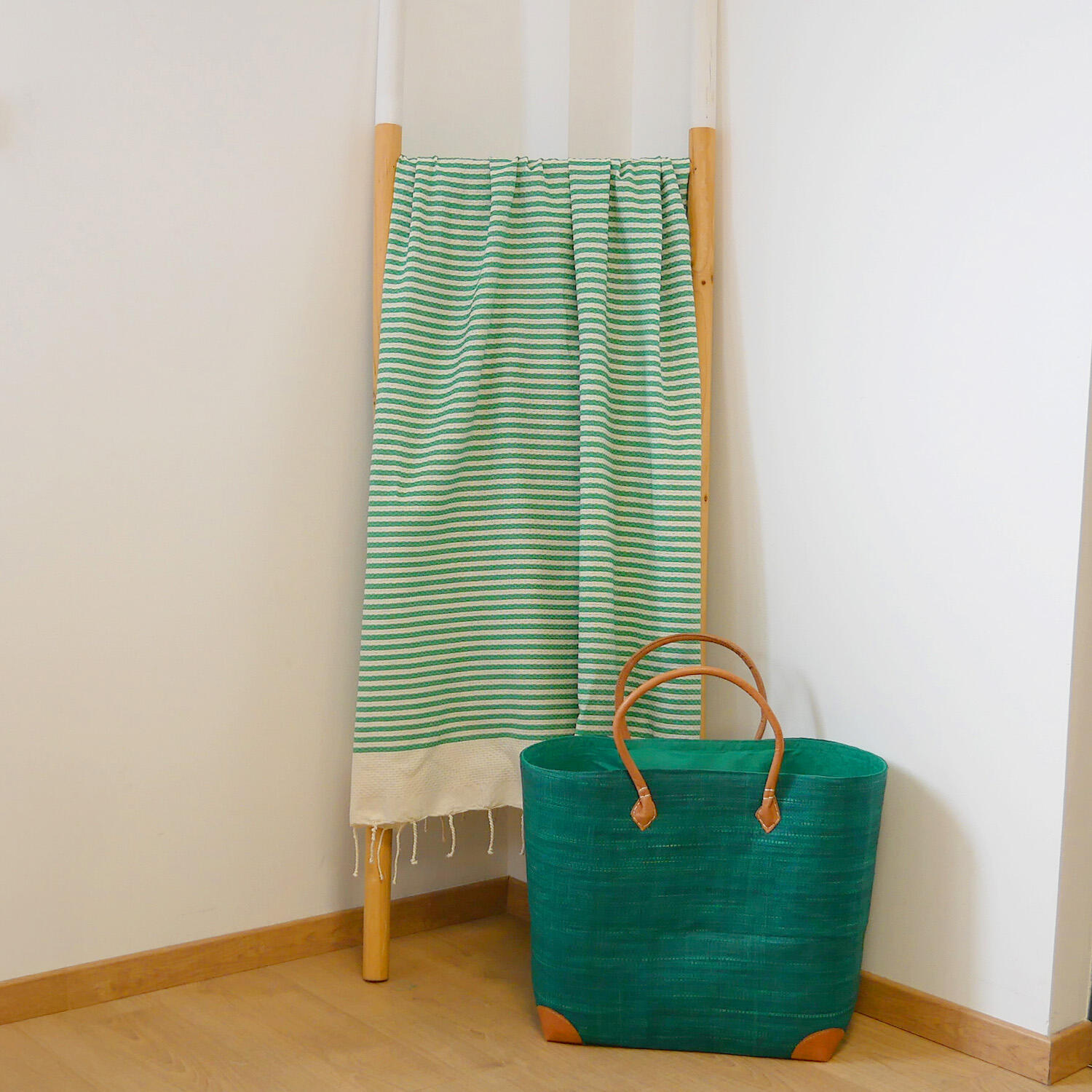 Fouta nid d’abeille traditionnelle - Yadara XL Vert - 200x200cm  - 190g/m² 2/3