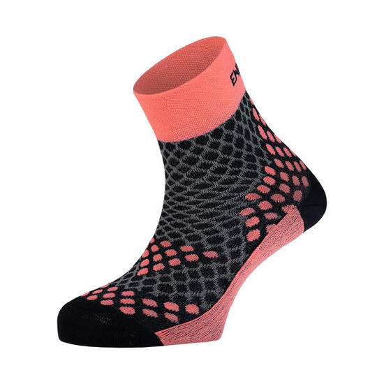 Calza tecnica running a compressione resistente e versatile