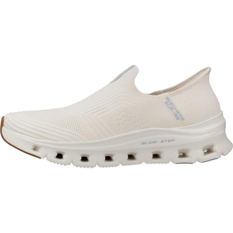Tenisówki Skechers Model Glide Step Pro Slip-ins Kolor Beżowy