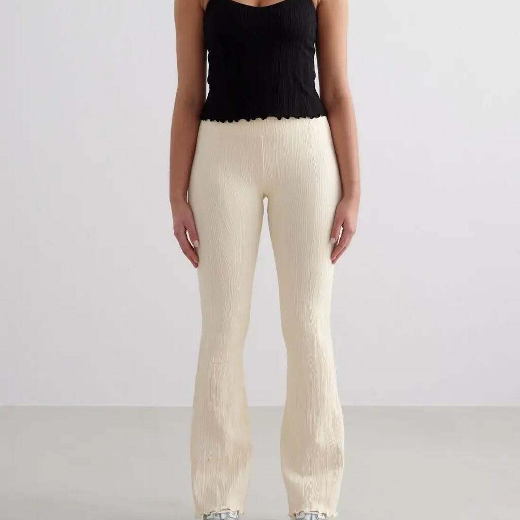 Women's Tights Flared-Leg High-Waisted Seamless Tulip Almond White